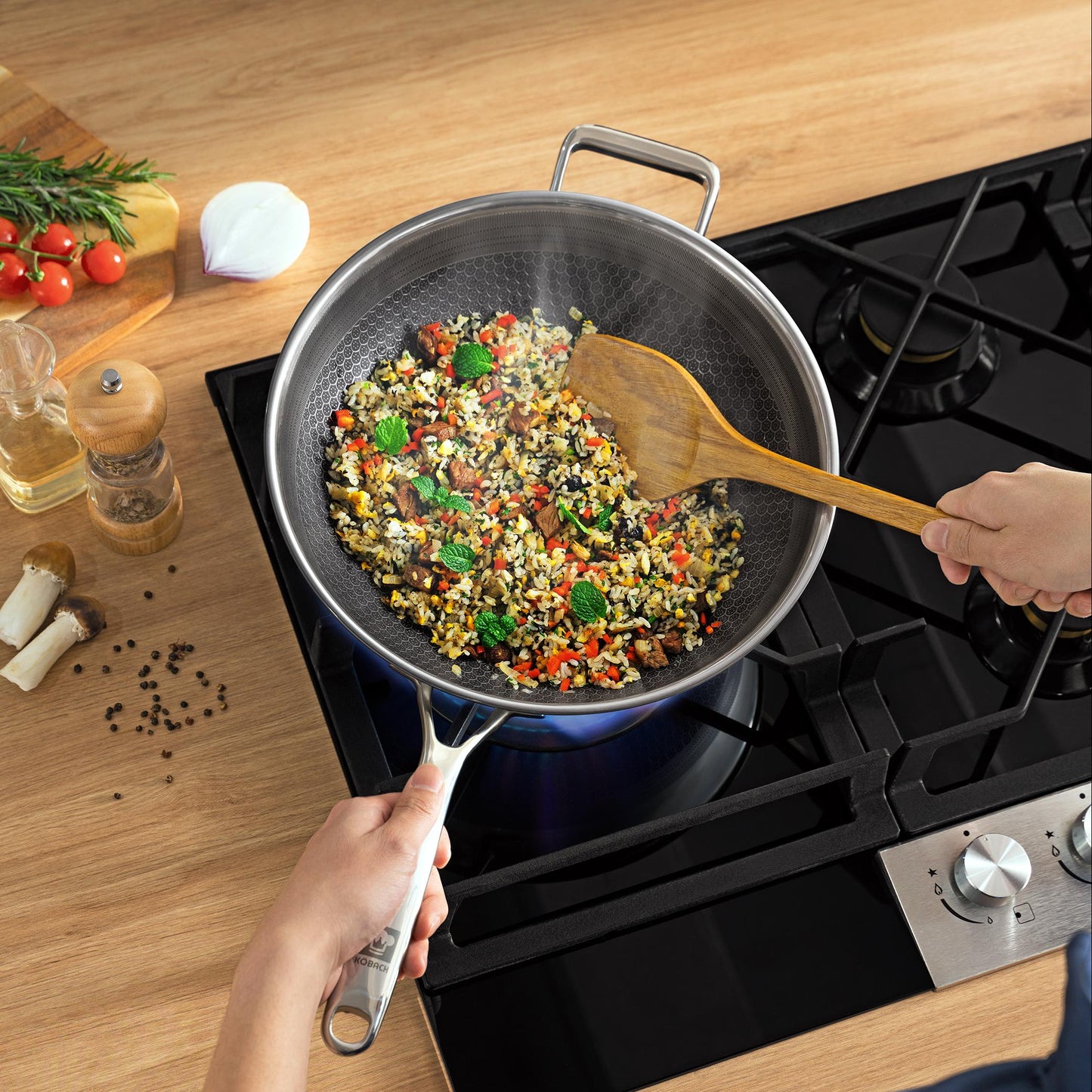 12" Hybrid Wok with Lid
